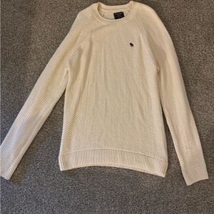 Abercrombie & Fitch Men's Off-White Crewneck Sweater